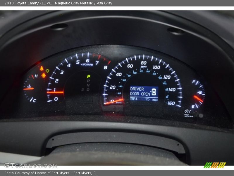 Magnetic Gray Metallic / Ash Gray 2010 Toyota Camry XLE V6