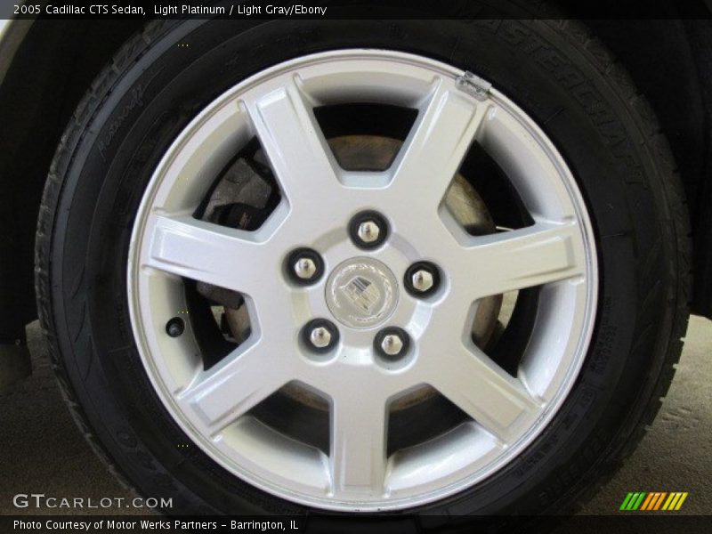 Light Platinum / Light Gray/Ebony 2005 Cadillac CTS Sedan