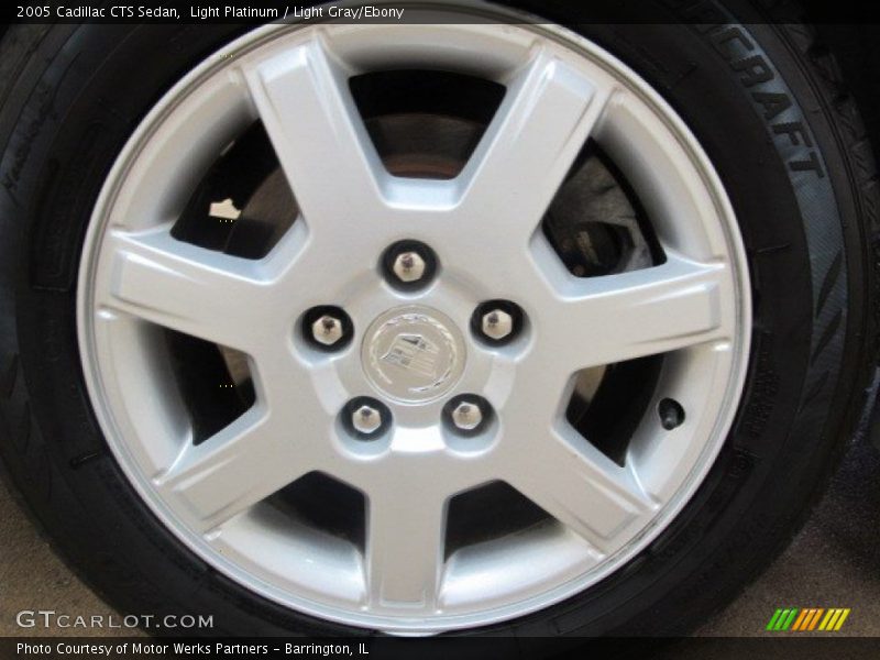 Light Platinum / Light Gray/Ebony 2005 Cadillac CTS Sedan