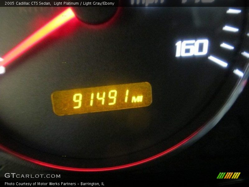 Light Platinum / Light Gray/Ebony 2005 Cadillac CTS Sedan