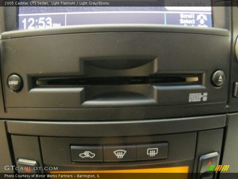 Light Platinum / Light Gray/Ebony 2005 Cadillac CTS Sedan