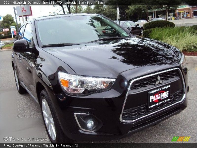 Labrador Black Pearl / Black 2014 Mitsubishi Outlander Sport SE AWD