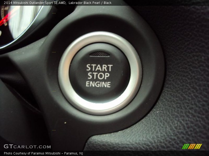 Labrador Black Pearl / Black 2014 Mitsubishi Outlander Sport SE AWD