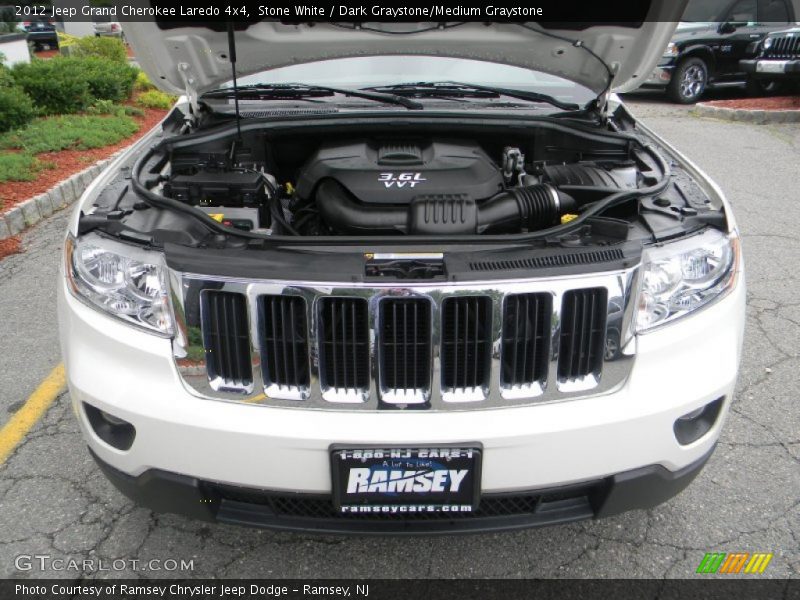 Stone White / Dark Graystone/Medium Graystone 2012 Jeep Grand Cherokee Laredo 4x4