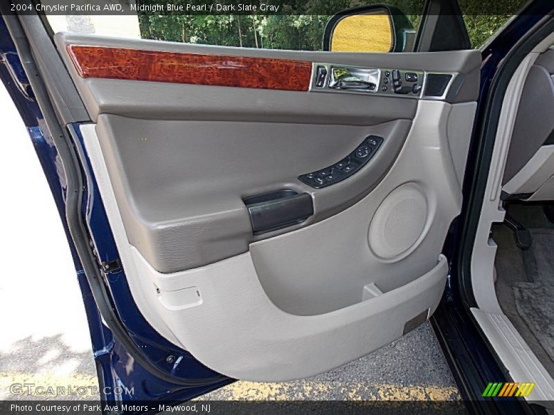 Midnight Blue Pearl / Dark Slate Gray 2004 Chrysler Pacifica AWD