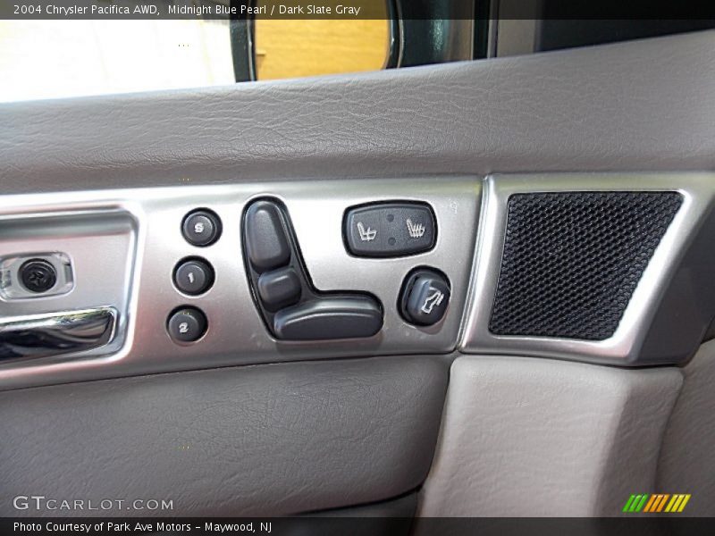 Midnight Blue Pearl / Dark Slate Gray 2004 Chrysler Pacifica AWD