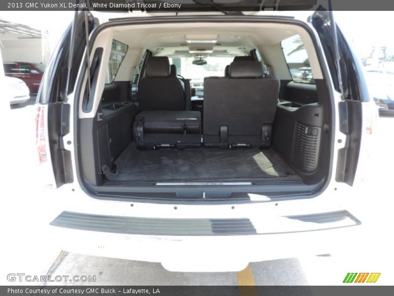 White Diamond Tricoat / Ebony 2013 GMC Yukon XL Denali