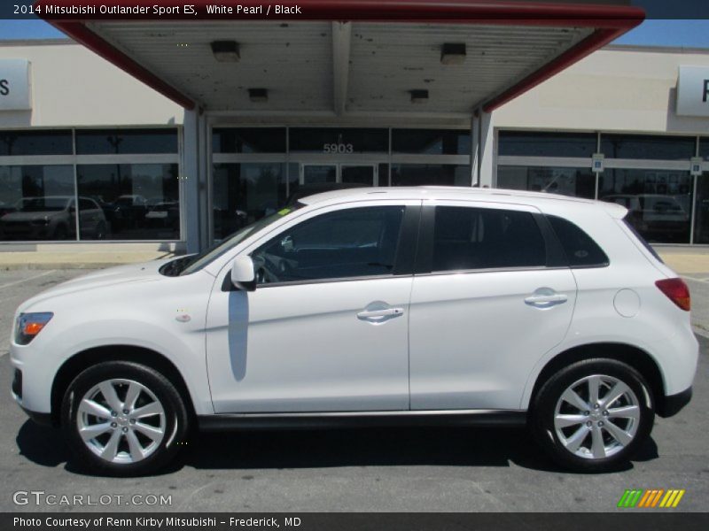White Pearl / Black 2014 Mitsubishi Outlander Sport ES