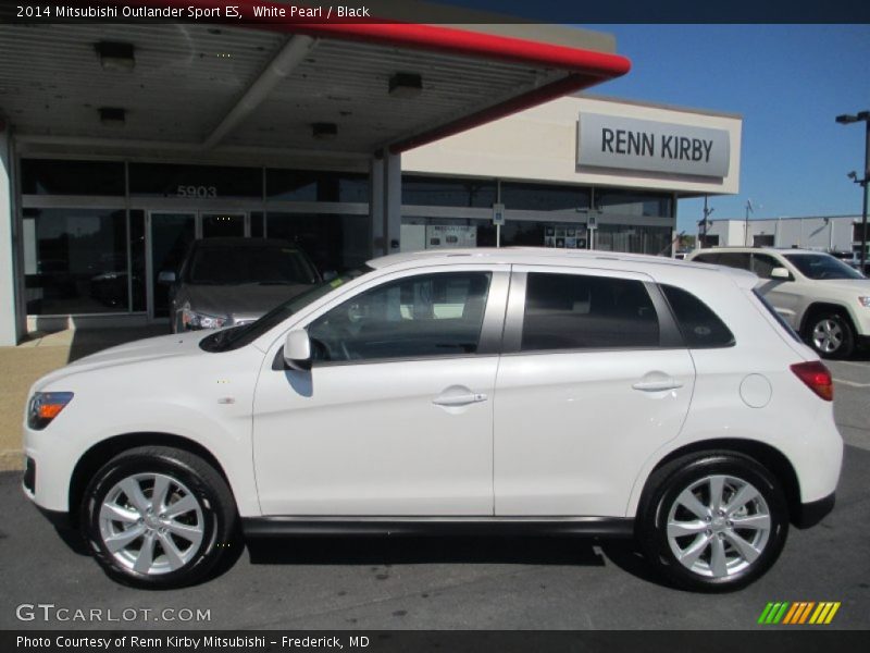 White Pearl / Black 2014 Mitsubishi Outlander Sport ES