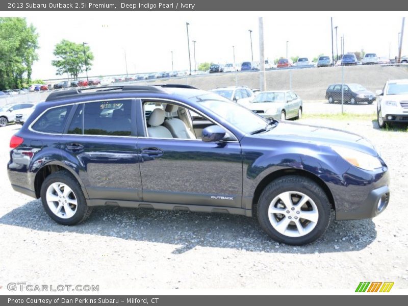 Deep Indigo Pearl / Ivory 2013 Subaru Outback 2.5i Premium