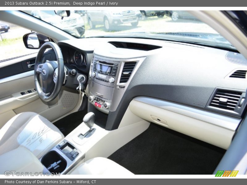 Deep Indigo Pearl / Ivory 2013 Subaru Outback 2.5i Premium