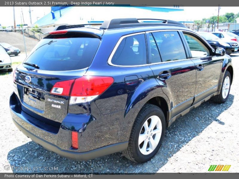 Deep Indigo Pearl / Ivory 2013 Subaru Outback 2.5i Premium