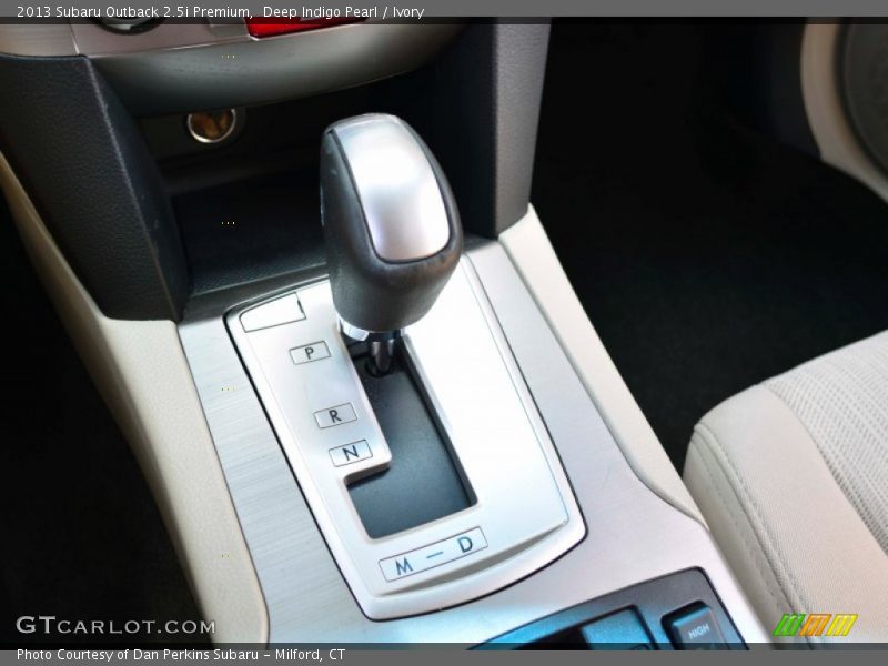 Deep Indigo Pearl / Ivory 2013 Subaru Outback 2.5i Premium