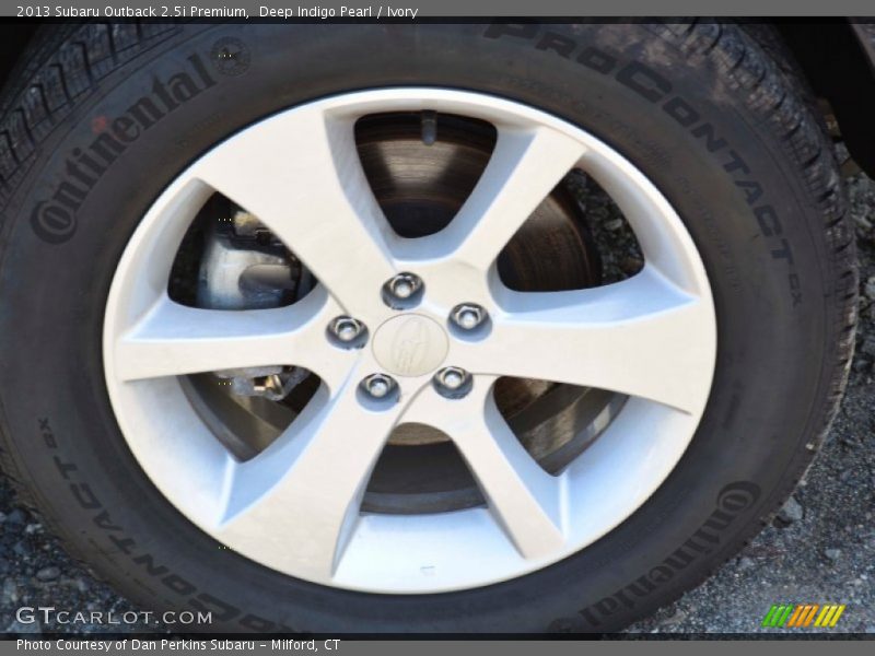 Deep Indigo Pearl / Ivory 2013 Subaru Outback 2.5i Premium