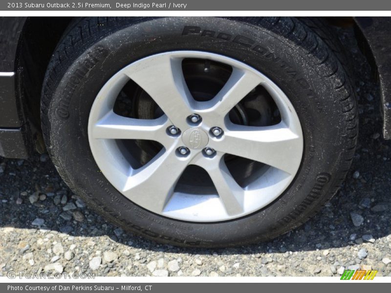 Deep Indigo Pearl / Ivory 2013 Subaru Outback 2.5i Premium