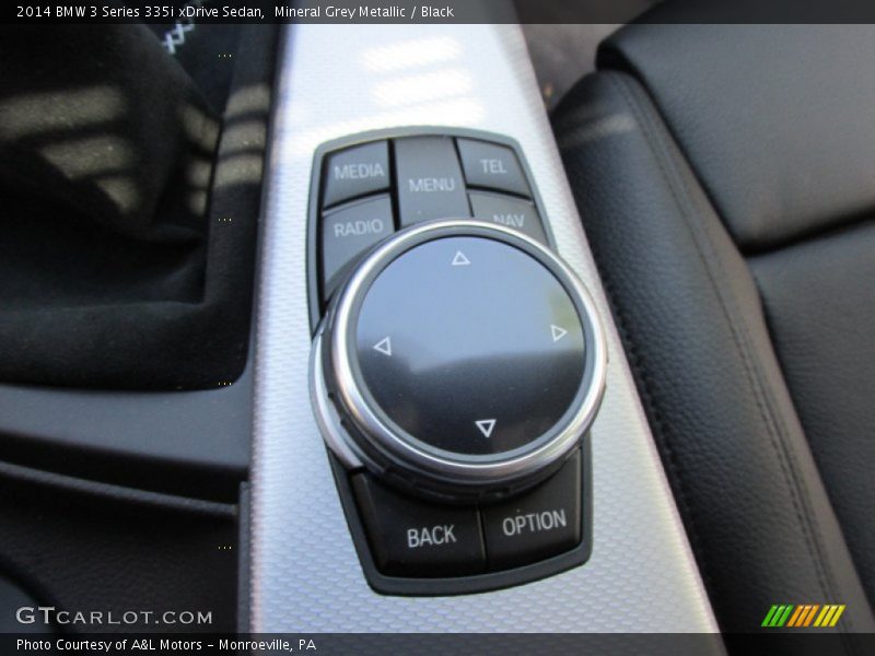 Controls of 2014 3 Series 335i xDrive Sedan