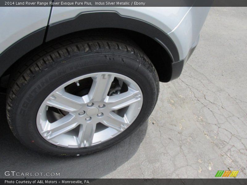 Indus Silver Metallic / Ebony 2014 Land Rover Range Rover Evoque Pure Plus
