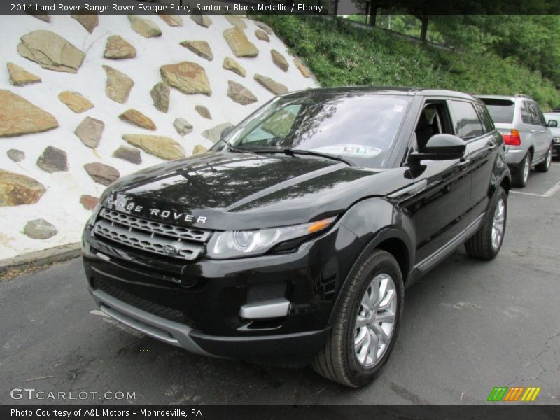 Front 3/4 View of 2014 Range Rover Evoque Pure