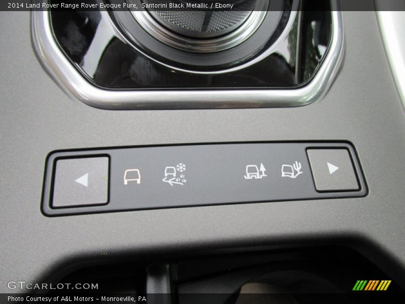 Controls of 2014 Range Rover Evoque Pure