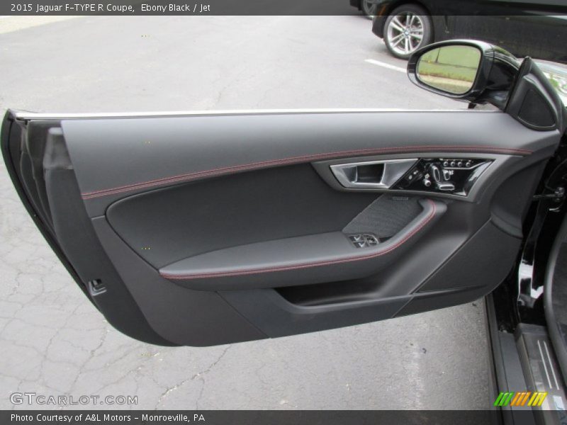 Door Panel of 2015 F-TYPE R Coupe