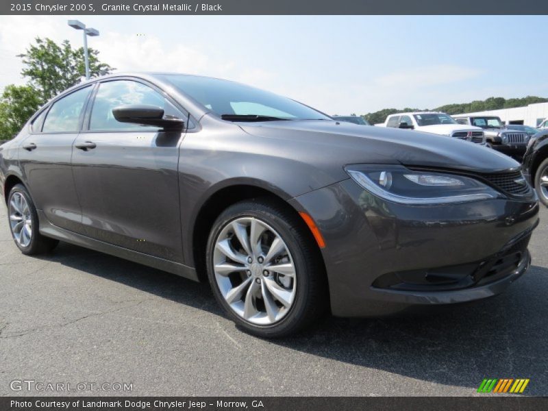 Granite Crystal Metallic / Black 2015 Chrysler 200 S