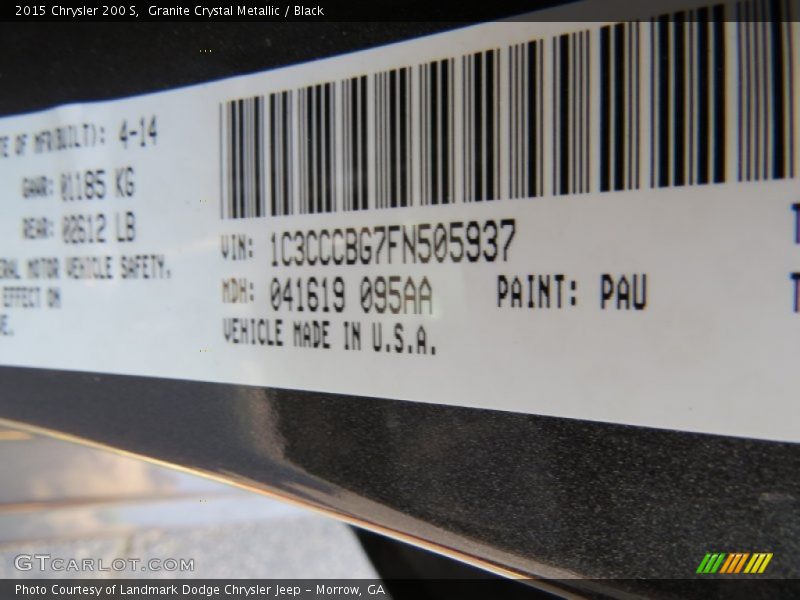 Granite Crystal Metallic / Black 2015 Chrysler 200 S