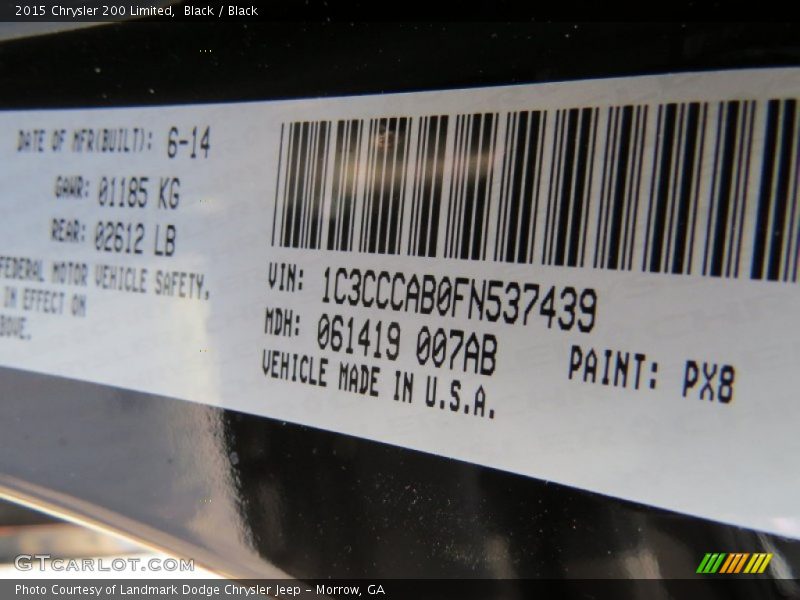 Black / Black 2015 Chrysler 200 Limited