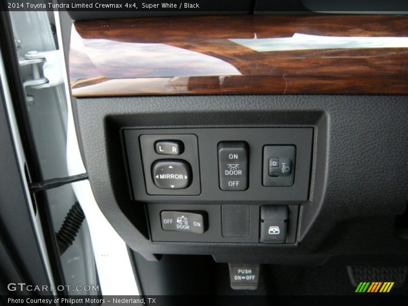 Super White / Black 2014 Toyota Tundra Limited Crewmax 4x4