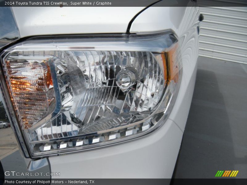 Super White / Graphite 2014 Toyota Tundra TSS CrewMax