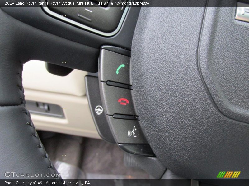 Fuji White / Almond/Espresso 2014 Land Rover Range Rover Evoque Pure Plus