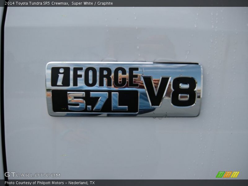 Super White / Graphite 2014 Toyota Tundra SR5 Crewmax