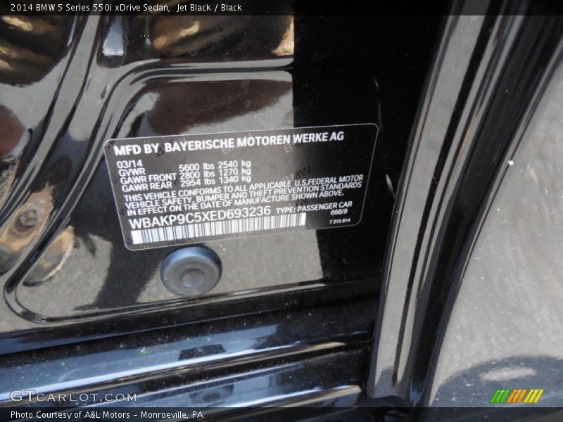 2014 5 Series 550i xDrive Sedan Jet Black Color Code 668