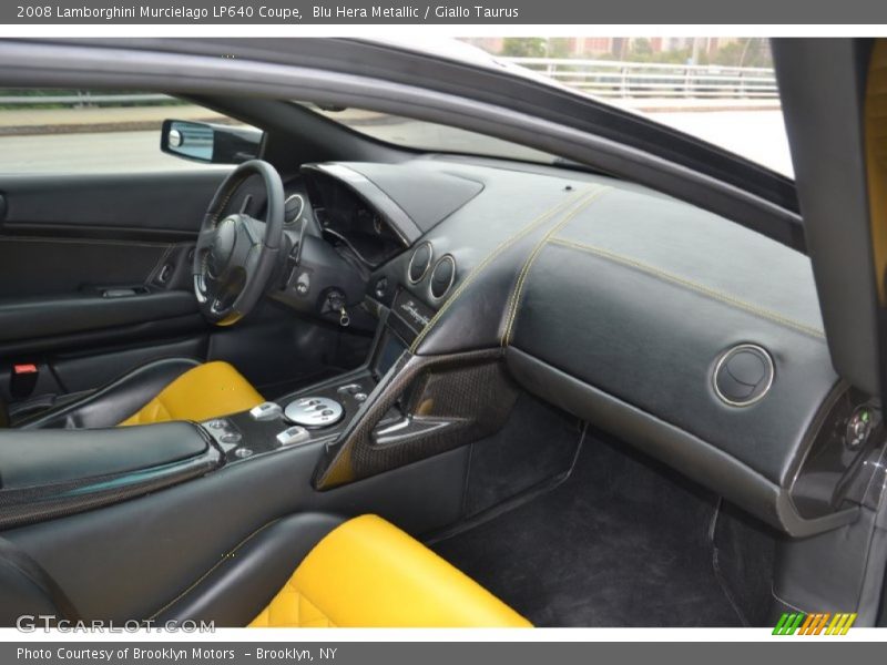  2008 Murcielago LP640 Coupe Giallo Taurus Interior