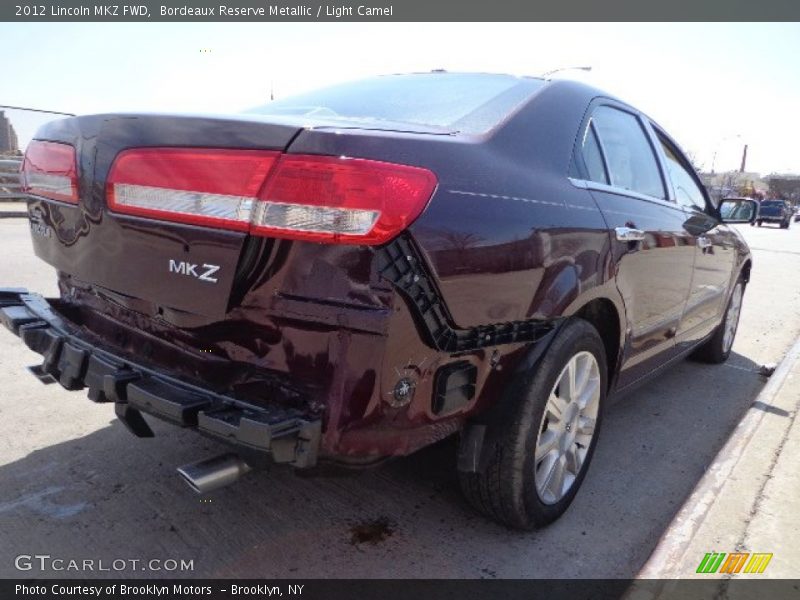 Bordeaux Reserve Metallic / Light Camel 2012 Lincoln MKZ FWD