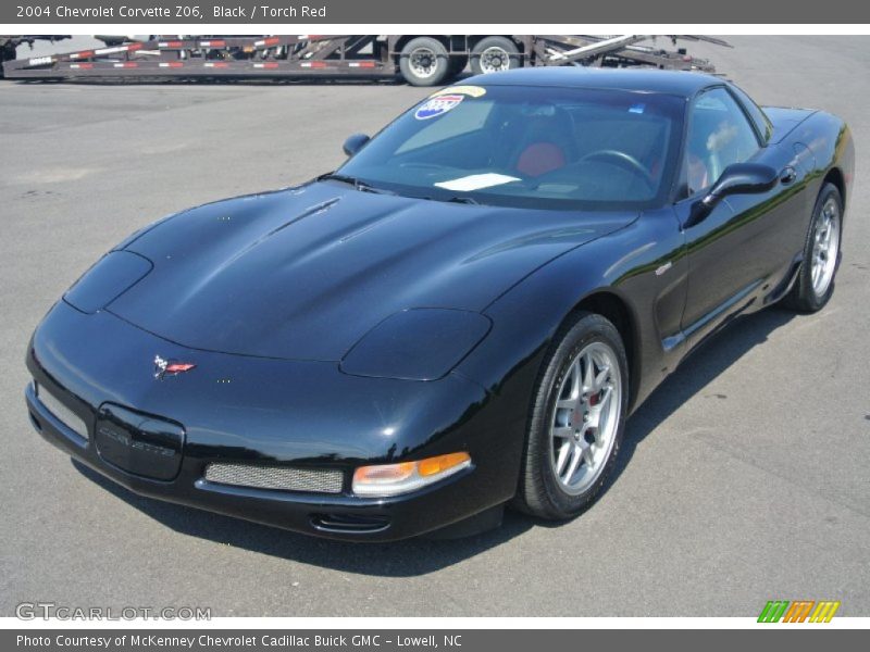 Black / Torch Red 2004 Chevrolet Corvette Z06