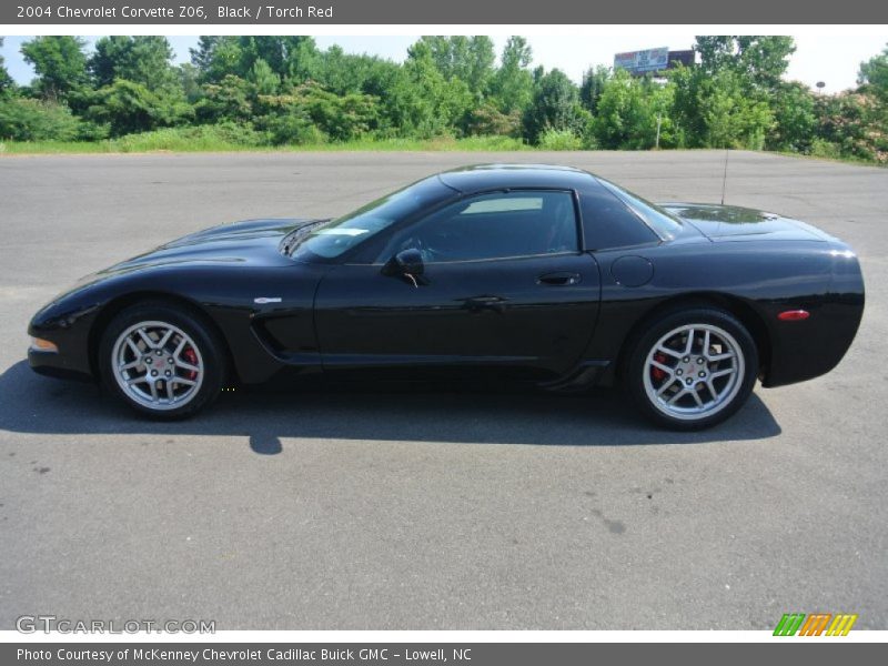 Black / Torch Red 2004 Chevrolet Corvette Z06