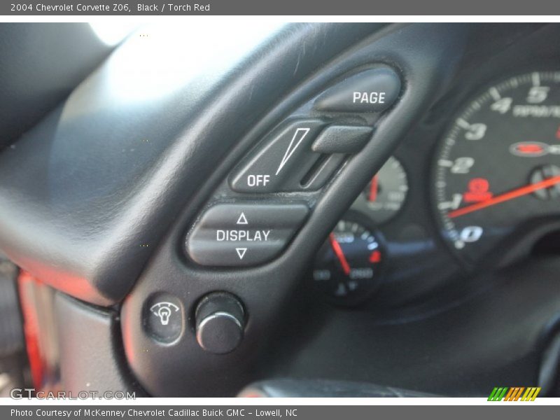 Black / Torch Red 2004 Chevrolet Corvette Z06