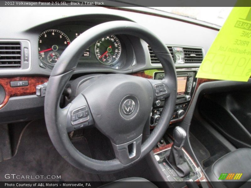 Black / Titan Black 2012 Volkswagen Passat 2.5L SEL