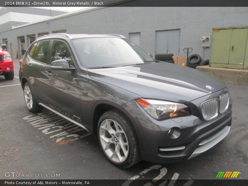 Mineral Grey Metallic / Black 2014 BMW X1 xDrive28i