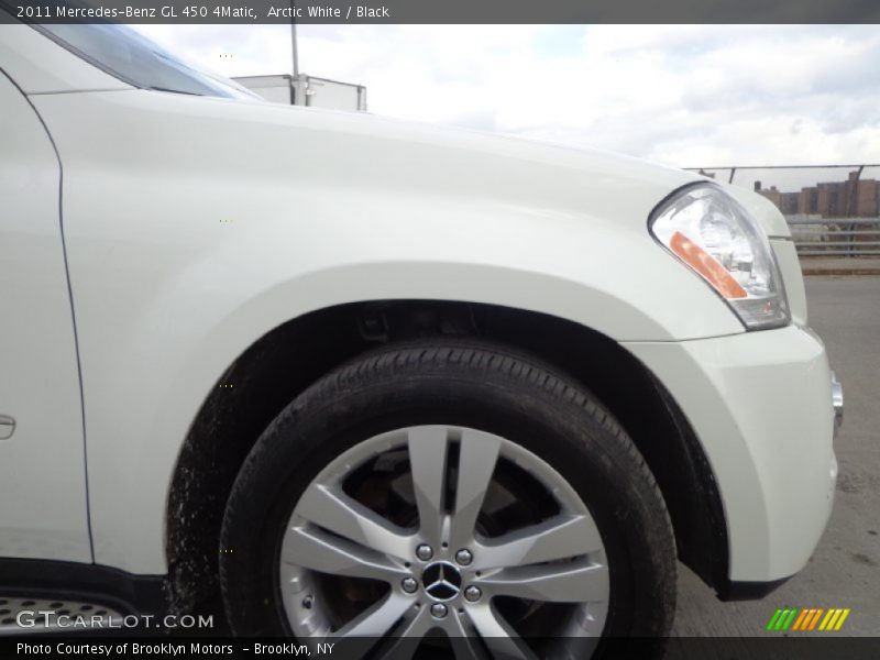 Arctic White / Black 2011 Mercedes-Benz GL 450 4Matic