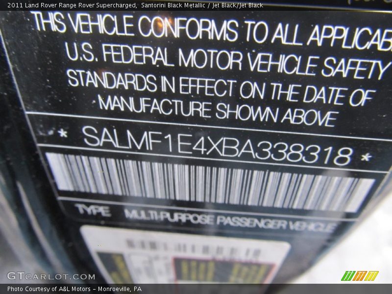 Santorini Black Metallic / Jet Black/Jet Black 2011 Land Rover Range Rover Supercharged