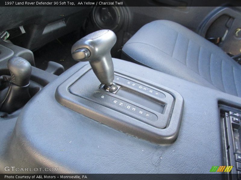  1997 Defender 90 Soft Top 4 Speed Automatic Shifter