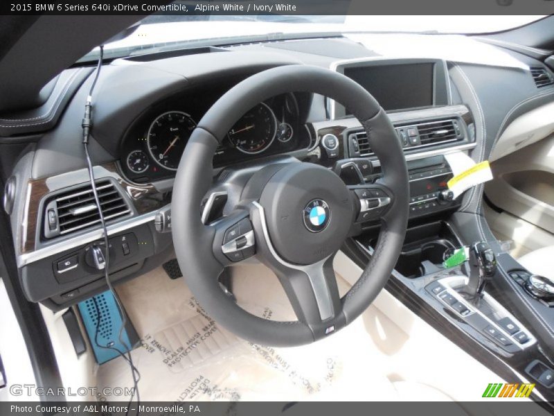 Dashboard of 2015 6 Series 640i xDrive Convertible