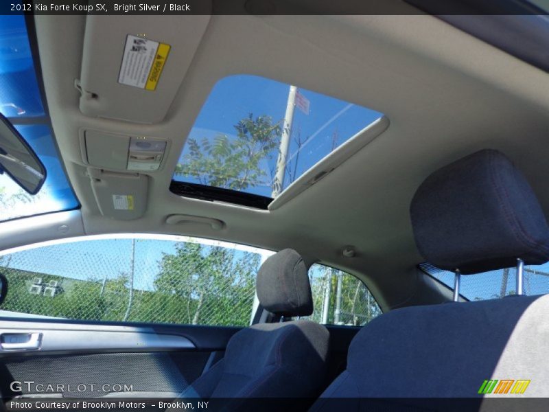 Bright Silver / Black 2012 Kia Forte Koup SX