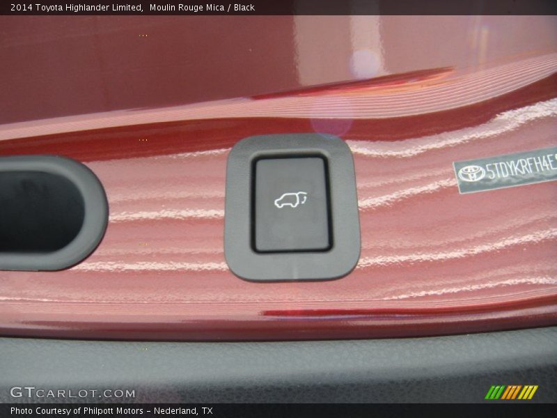 Moulin Rouge Mica / Black 2014 Toyota Highlander Limited