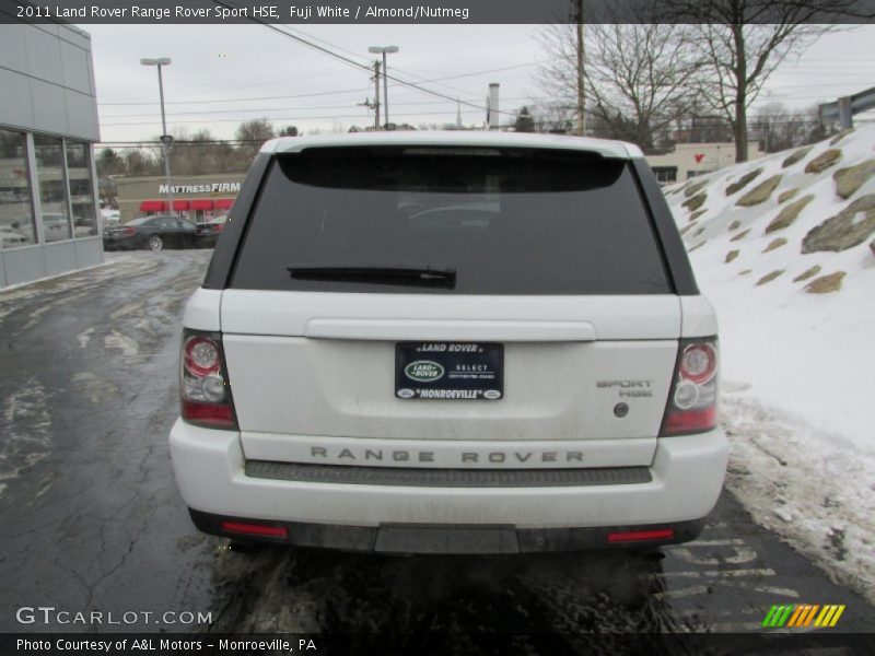 Fuji White / Almond/Nutmeg 2011 Land Rover Range Rover Sport HSE