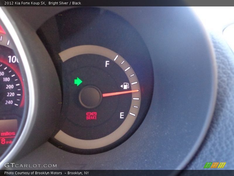 Bright Silver / Black 2012 Kia Forte Koup SX