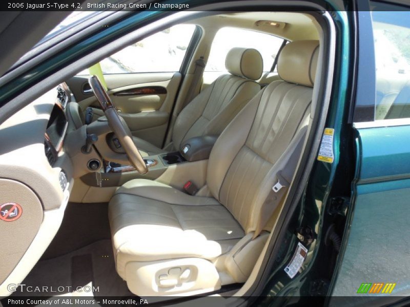 British Racing Green / Champagne 2006 Jaguar S-Type 4.2