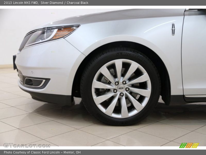 Silver Diamond / Charcoal Black 2013 Lincoln MKS FWD