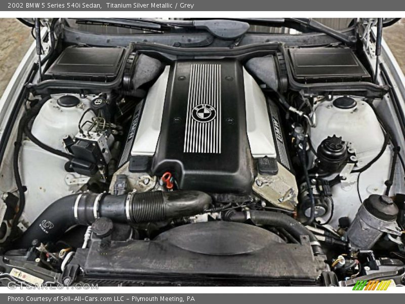  2002 5 Series 540i Sedan Engine - 4.4L DOHC 32V V8